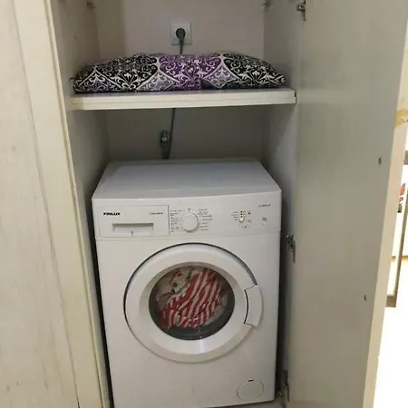Lovely 2 Bed דירה איסטמבול