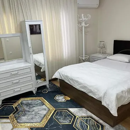 דירה Lovely 2 Bed *